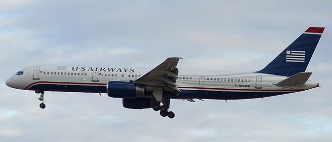 US Airways Boeing 757-2S7 N904AW, Phoenix Sky Harbor, December 20, 2015